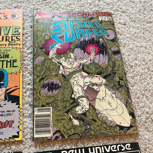 Lot of 5 Comics DC Marvel Eclipse Justice League Kickers Silver Surfer - Picture 4 of 7